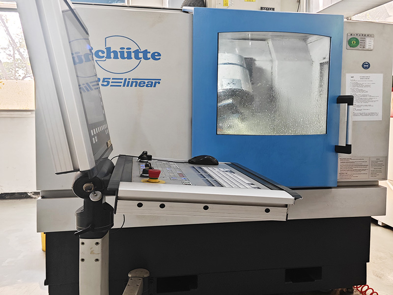 舒特五軸機(jī)床